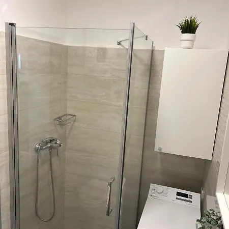 R59 With Free Parking * Печ