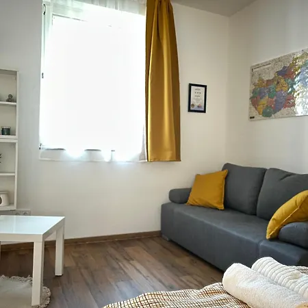 R59 With Free Parking Апартаменты