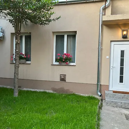 Апартаменты R59 With Free Parking *